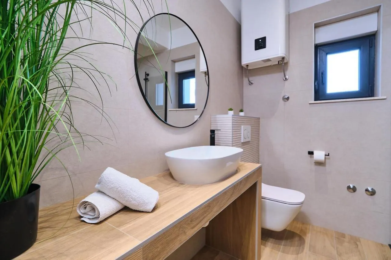 Apartment Holiday Home South Cliff Split Croatia